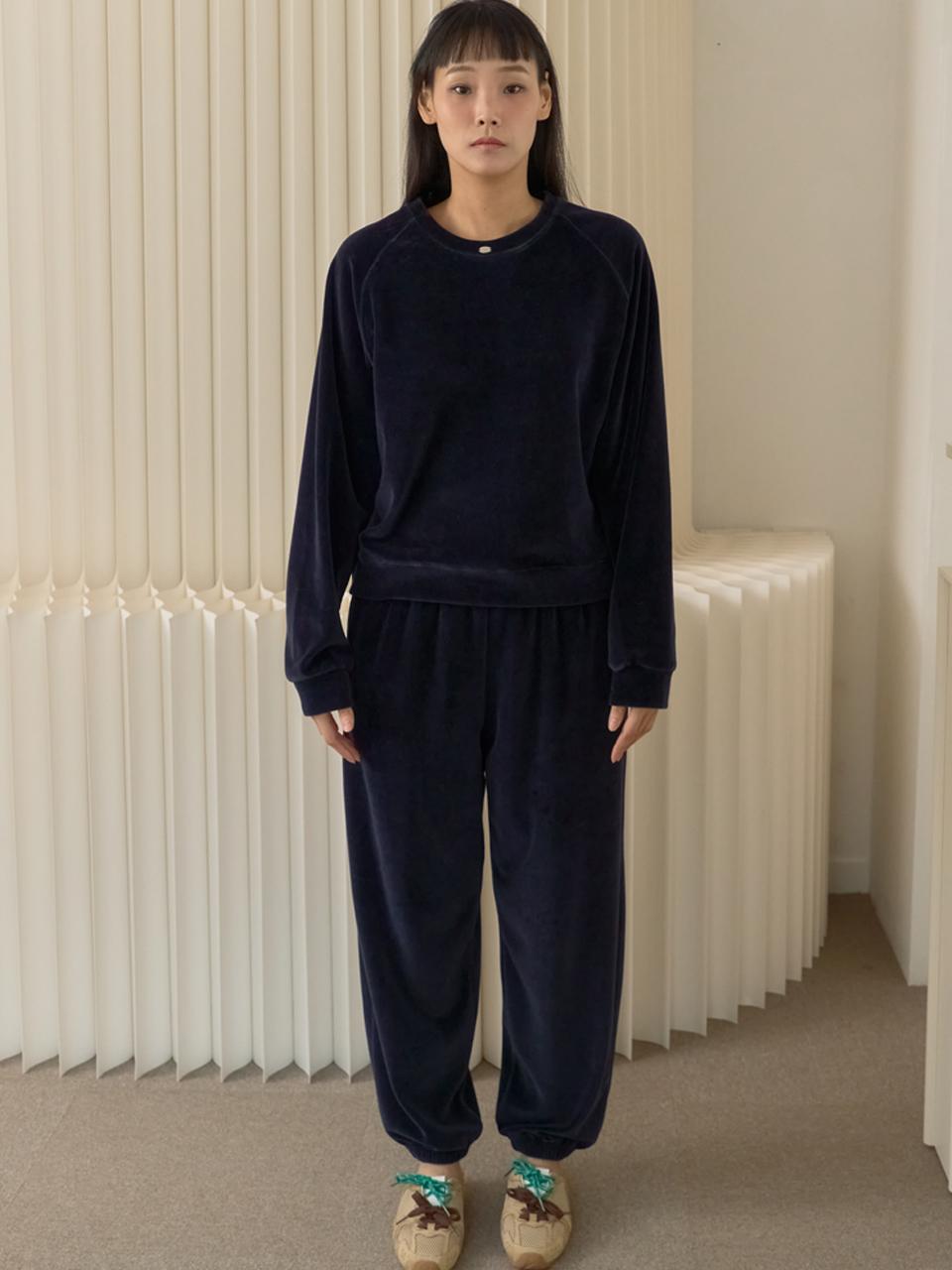 Sorry, Too Much Love Soft Velvet Raglan Track Set_Navy Navy