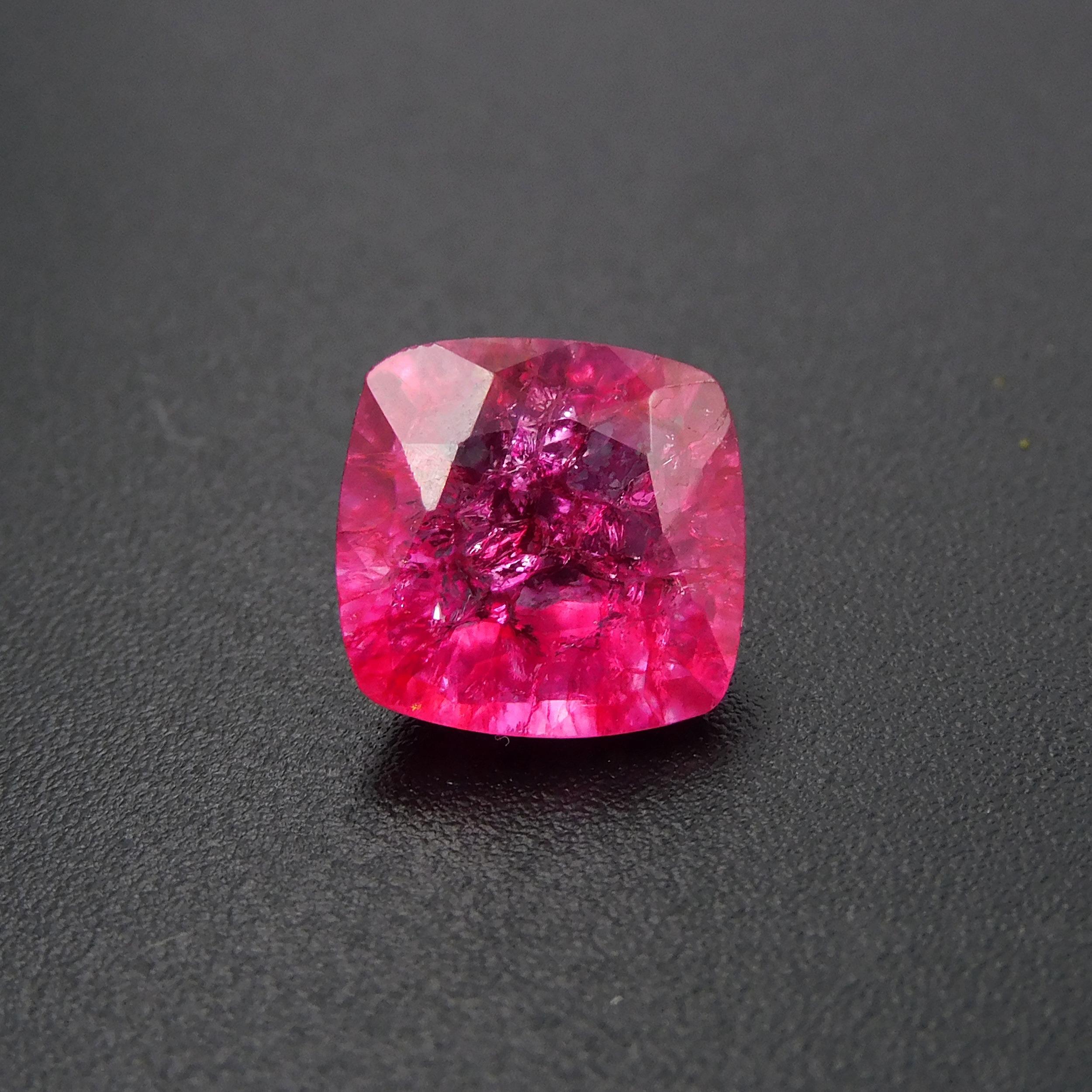 

2.50 Ct Natural Ceylon Pink Sapphire Square Cushion Cut CERTIFIED Loose Gemstone P-983-Sa 8.7 mm рожевий