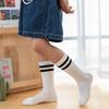 1 Paar Baumwoll-Kindersocken für Baby Mode Schwarz-Weiß gestreift Mädchen Kniehohe Socken Sommer Atmungsaktiv Schulsportsocke