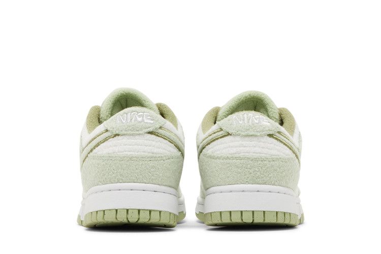 Nike Wmns Dunk Low SE 'Fleece - Honeydew'