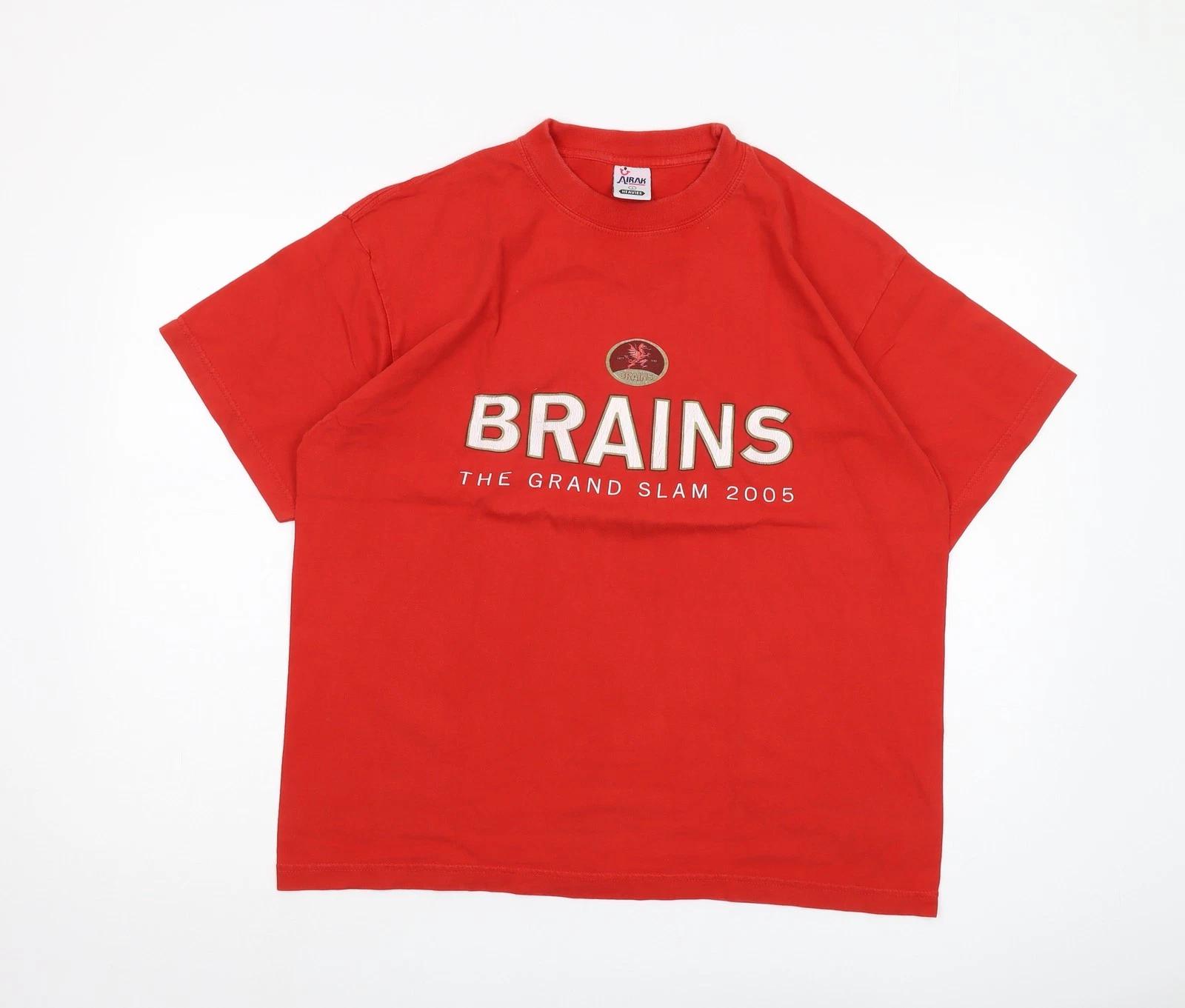 

Airak Men s Red L T-Shirt Sports Graphic Print S