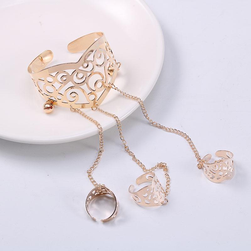 

Vintage Openwork Bracelet & Tassel Chain Three-Finger Ring Set Adjustable Open золотой