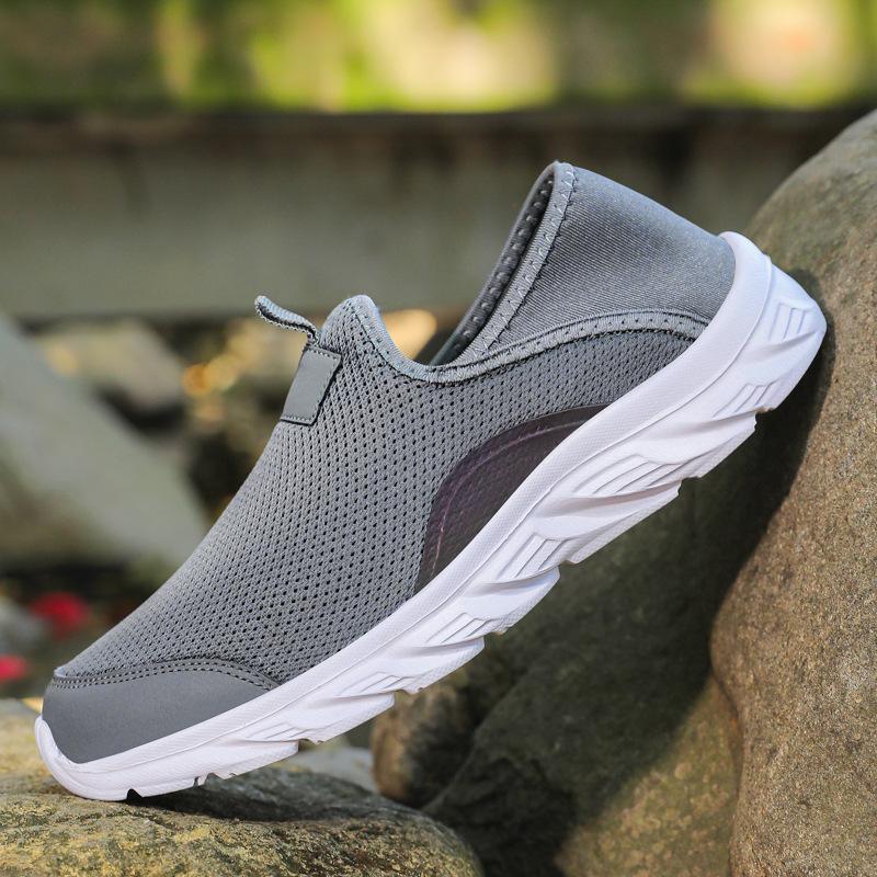 

Large size 46 new one-pedal mesh lazy shoes breathable mesh shoes dad casual walking shoes men 46 серый
