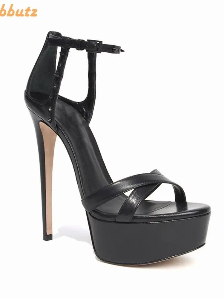 

Fashion Black/Nude PU Rivet women Sandals Cross Strap Platform Stiletto High Heels Open Toe Women Fashion Sandals Summer New Shoes 35