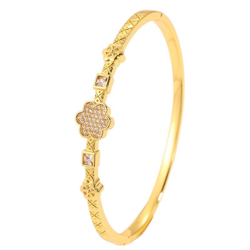 Copper Gold-plated Korean Version Light Luxury New  Lucky Four-leaf Clover Electroplated  Women's Fashion   