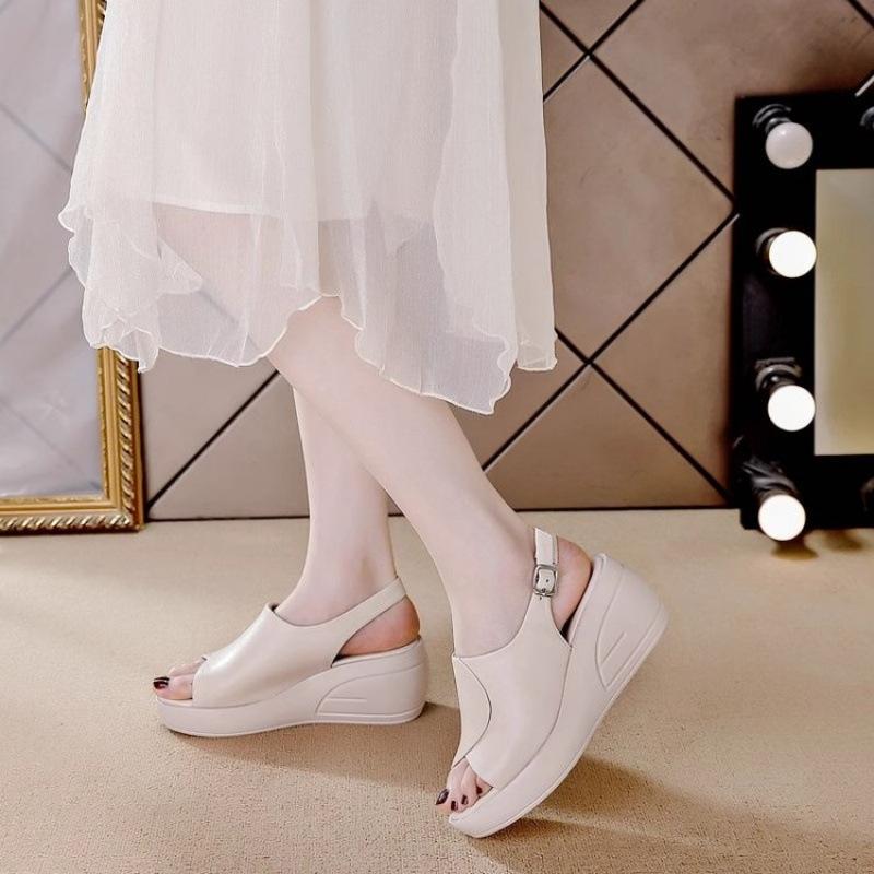 Roman sandals women's summer 2025 new fashion wedge heel fish mouth women's shoes soft sole fish mouth thick sole muffin shoes