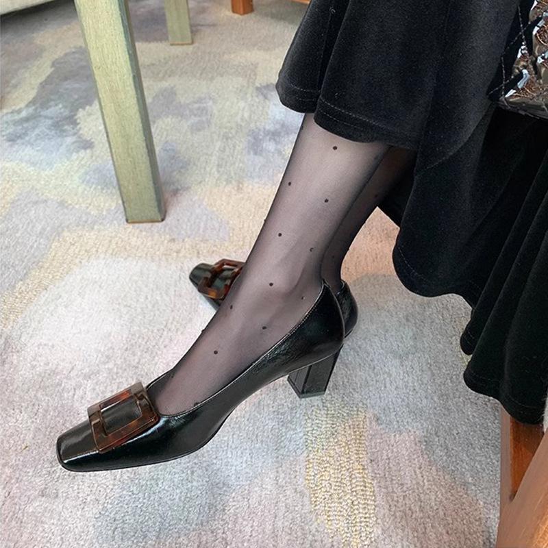 Spot second hair~ Grape mother has the same classic elegance, light mouth temperament, square head versatile high heel, thick heel and square buckle s