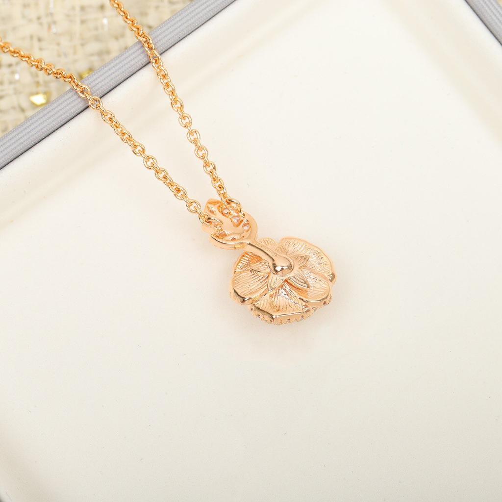 2024 New Top Quality Popular Brand Anniversary Gifts Luxury Jewelry Necklaces For Women Rose Flower Wedding Engagement Charms