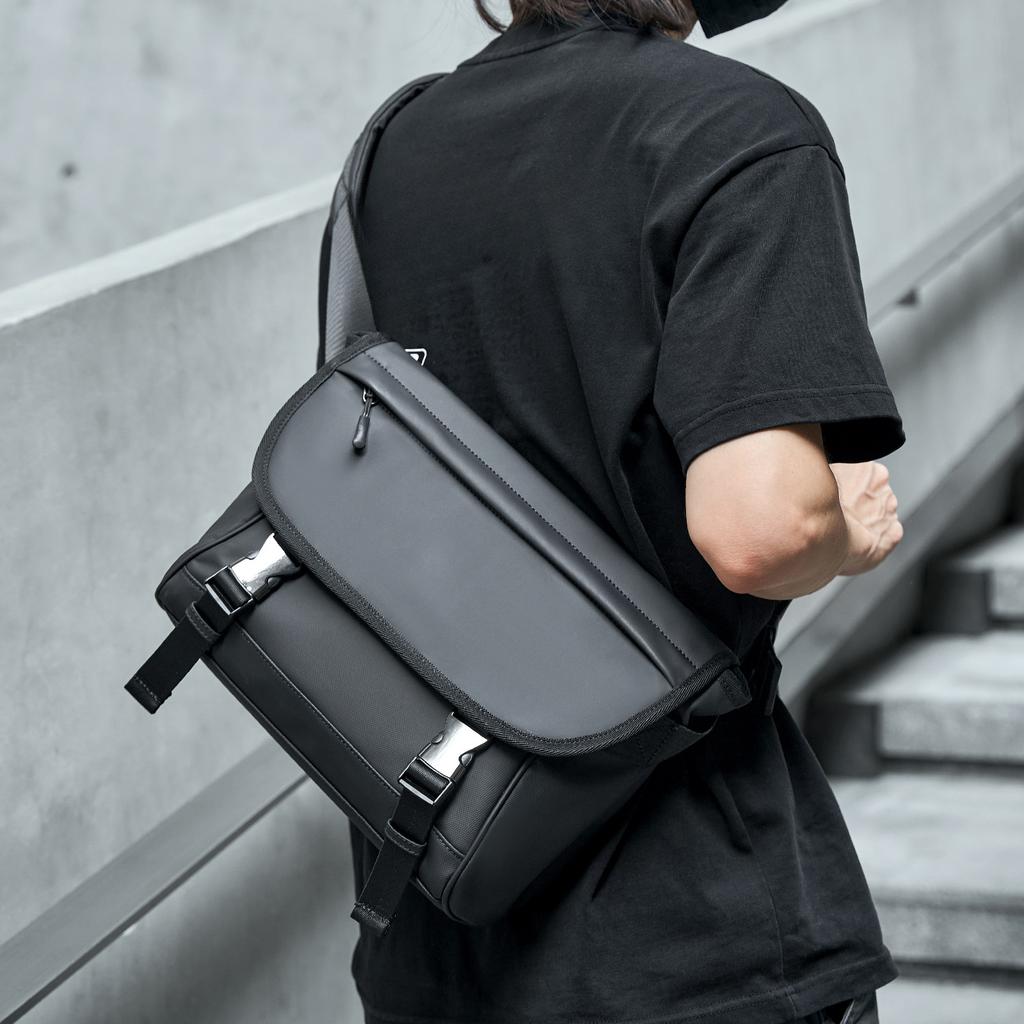 Trendy Cycling Commuting Crossbody Bag, Men's Functional Single-shoulder Messenger Bag, Casual Large-capacity Backpack and Small Bag