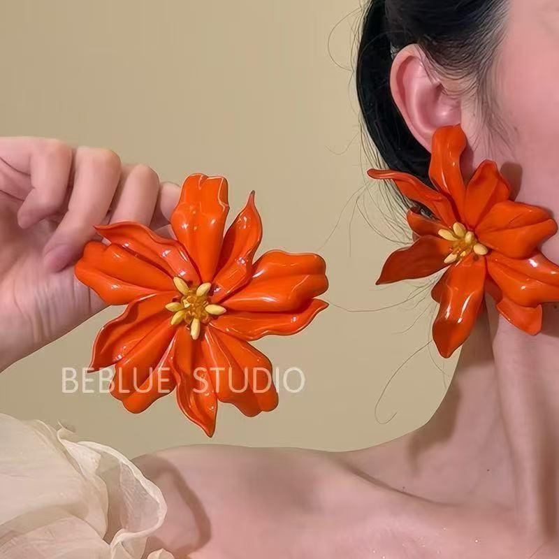 Mori Style Silver Needle Floral Glass Grape Tassel Earrings – Elegant High-End Design