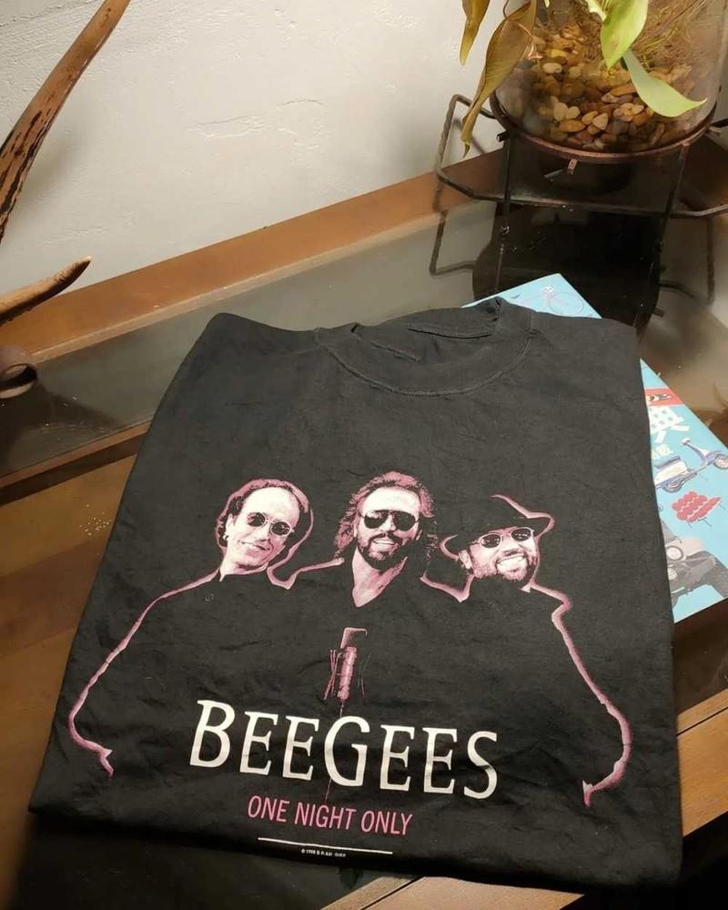New Band Tees Vintage 90s Bee gees Short Sleeve Unisex S-5XL Shirt TH225 Unisex T-Shirt S