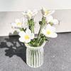 Glass Flower Decor Handmade Glass Flowers Hand-blown Glass Flower Bouquet with Vase Mini Floral Decoration for Home Room
