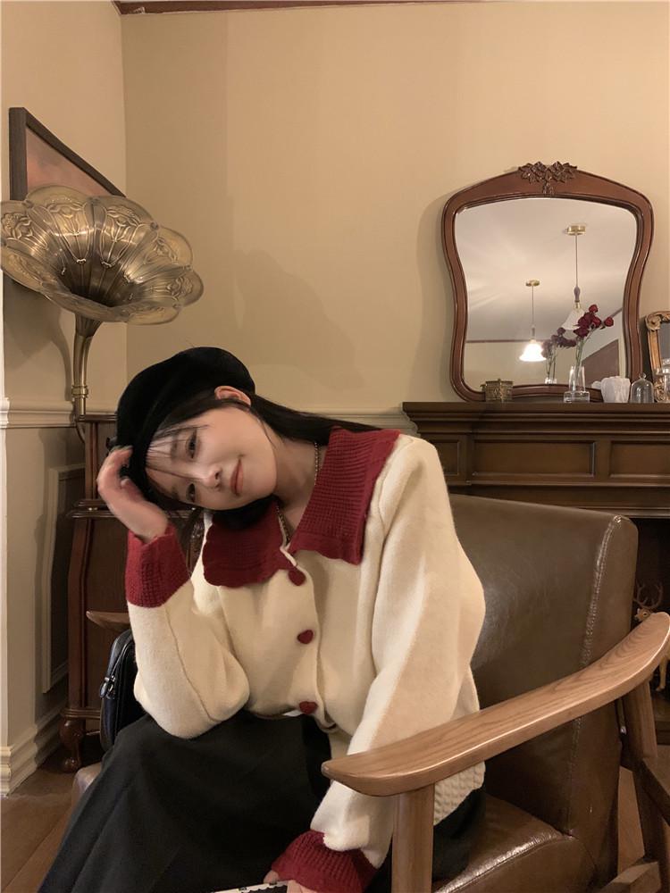 2025 Color Block Red Peter Pan Collar Knit Cardigan for Women