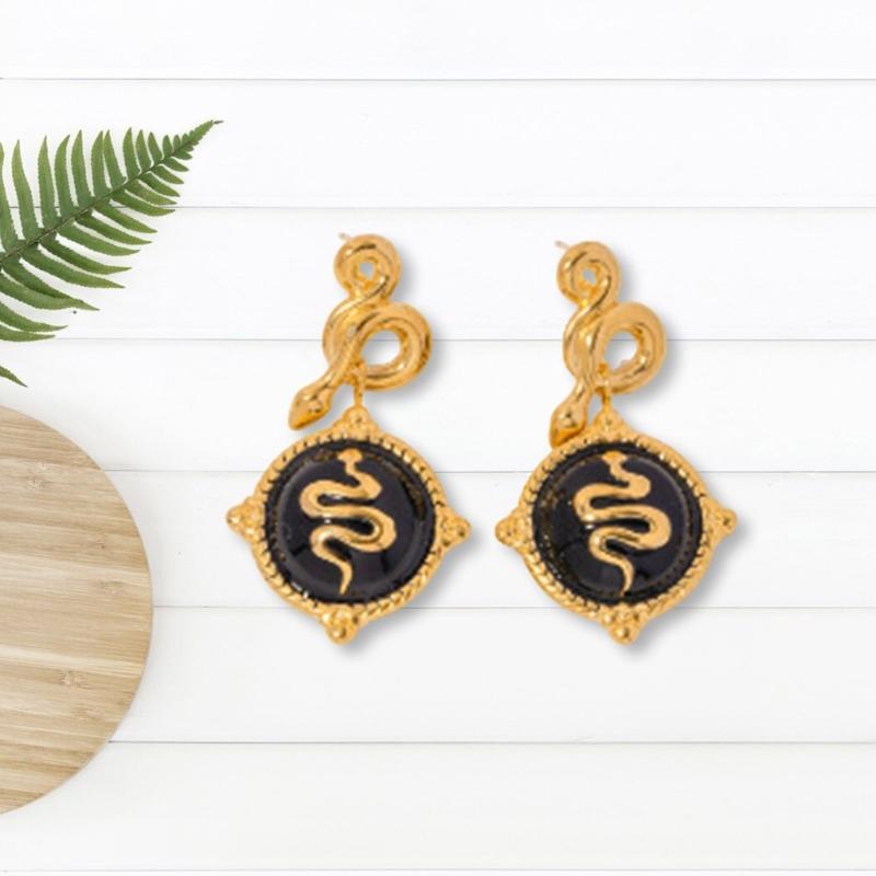 Elegant Earrings with Artistic Snake Vintage Gothic Jewelry Pendant Earrings Suitable for Fashion Enthusiasts Present