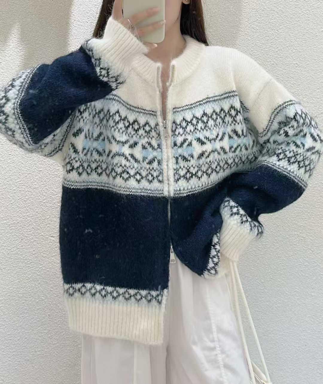 

Жіночий кардиган-светр з в язаним візерунком Фер-Айл у стилі лінивий шик , однотонний, для осені та зими 2025 One Size білий