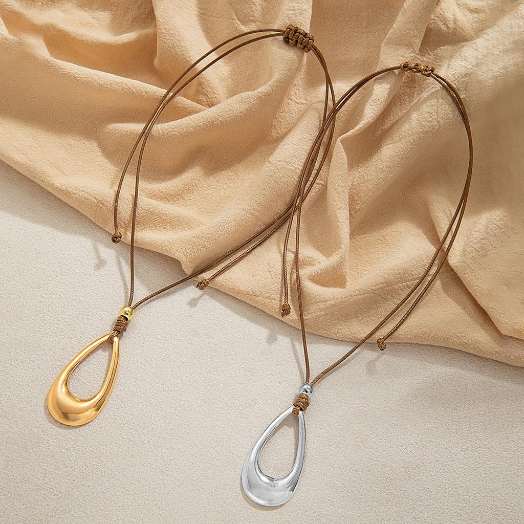 piece of fashionable retro hollowed out water droplet pendant necklace, handmade wax thread adjustable women's necklace