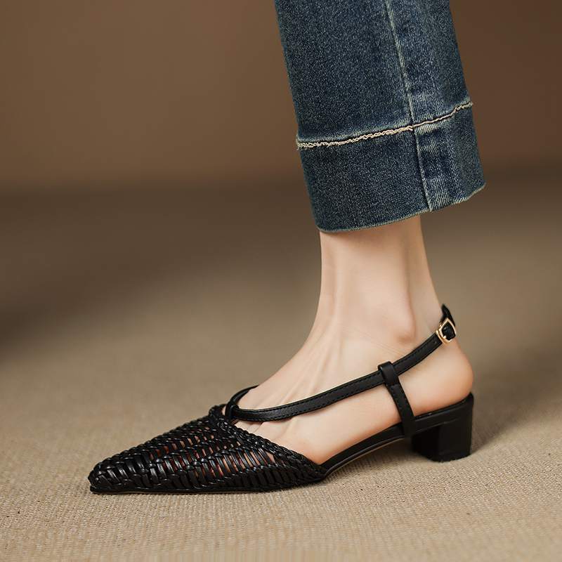Krazing Pot Straw Weaving Mules Summer Size 42 Gold Color Thick Low Heels Women Women Pointed Toe Sandals