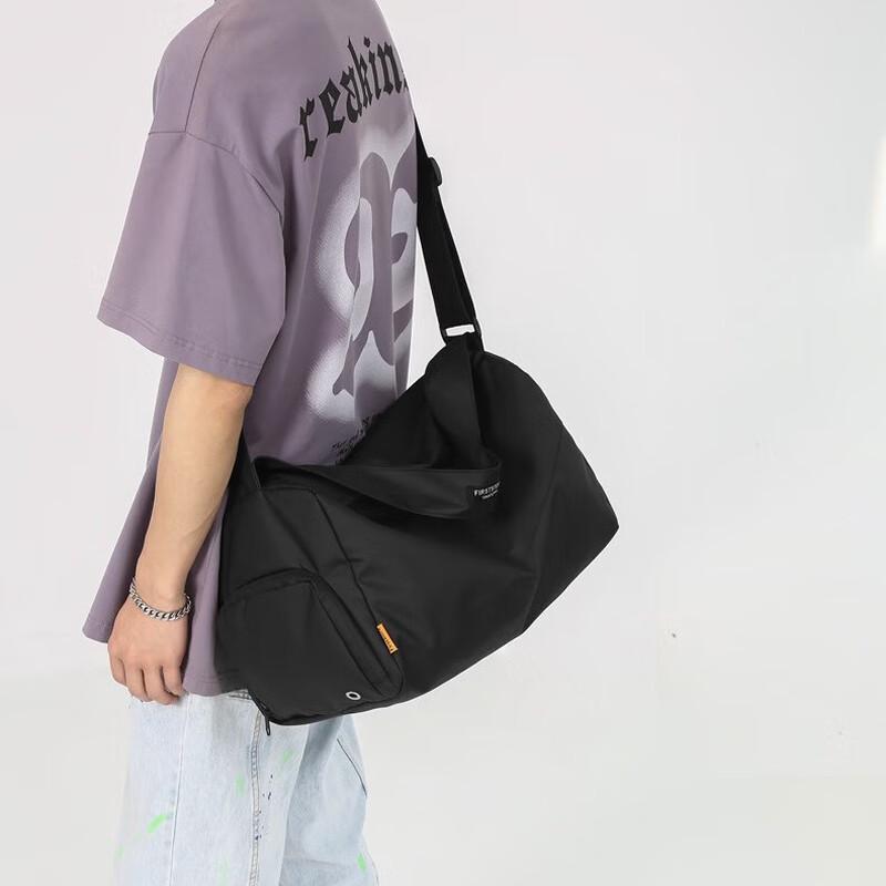 Li Shen Fitness & Travel Duffel Bag