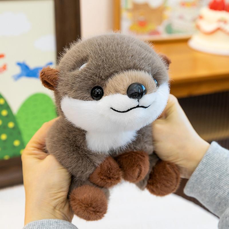 Cartoon Plush Lion And Cat Hand Wrist Pad For Relaxation And Gift Giving