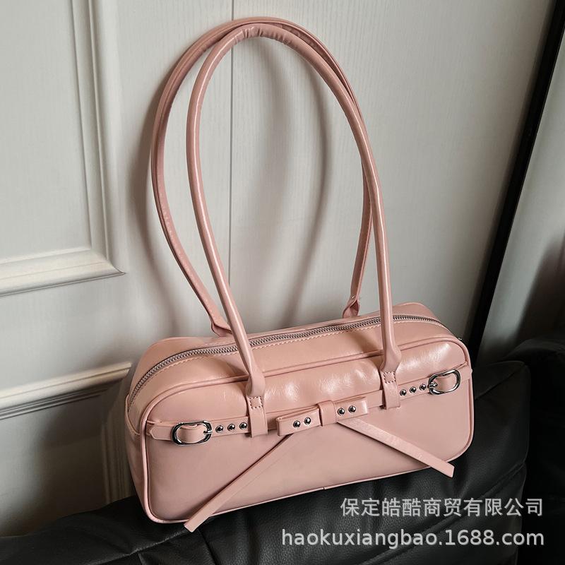 Large-capacity Bag Women's Versatile 2025 New Niche Design Shoulder Underarm Bag Fashionable Boston Bowling Bag