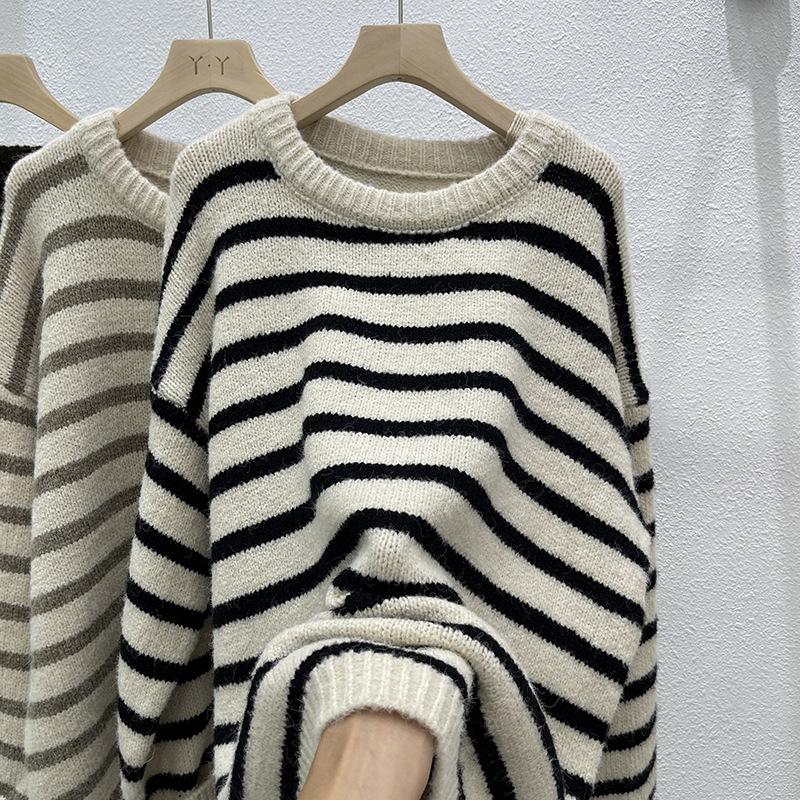 Sweater Women's Autumn and Winter New Retro Lazy Wind Knitted Sweater Striped Soft Waxy Comfortable Loose Top Bottoming Shirt