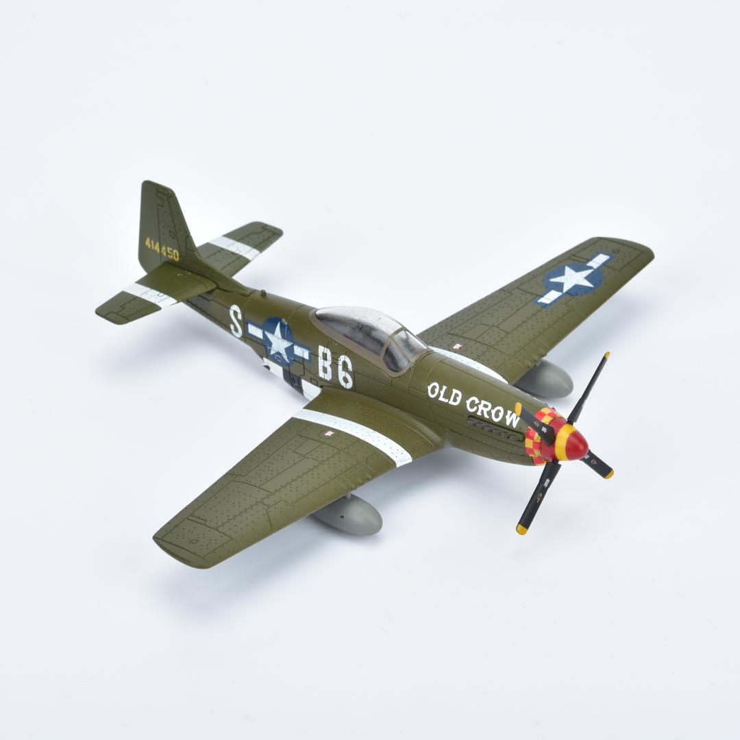 

P51 1/72 Масштаб Металлическая модель самолета Масштабная модель Размещение дома, коллекционирование и украшение Креативный подарок Рождественские подарки