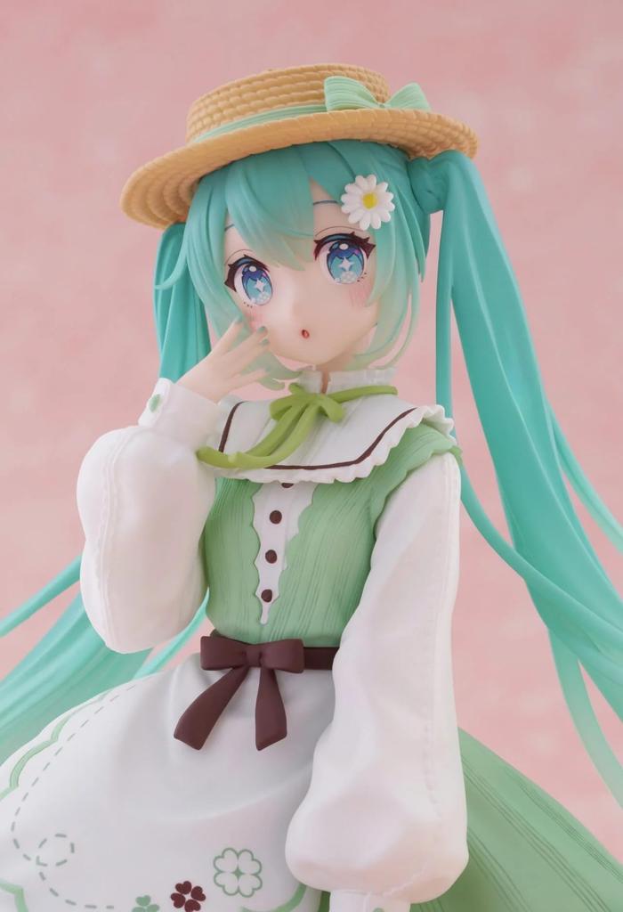 Hatsune Miku Módní Figurka Země
