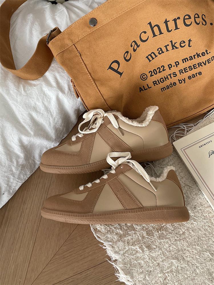 

Женские пушистые туфли зимняя одежда хлопковые туфли новые ретро моральные тренировочные туфли женские на шнуровке универсальные кеды женская мода 39 хаки