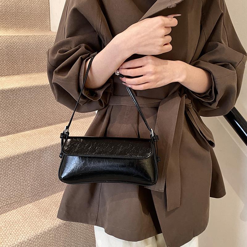 Fashionable Pu Sleek Leather Small Square Bag For Everyday Use Casual