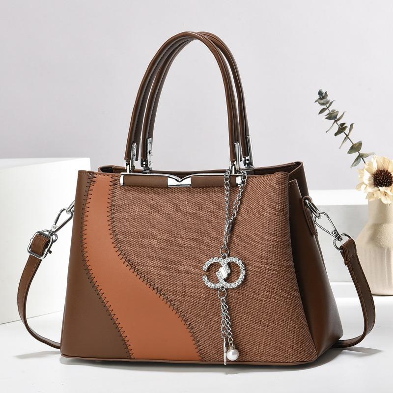 

New bag Mobile phone bag Summer simple mini fashion shoulder season Korean version messenger bag Women s tide factory versatile messenger bag