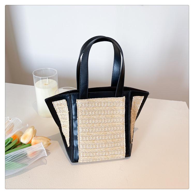 

Trend beach large-capacity new simple personalized woven fashion portable shoulder tote bag чёрный