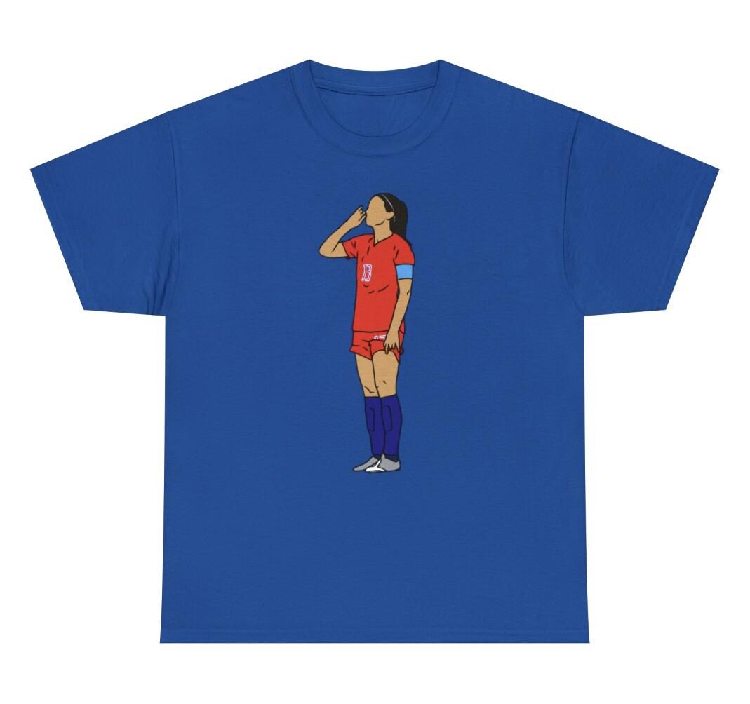 Alex Morgan Sipping Tea T-shirt XL