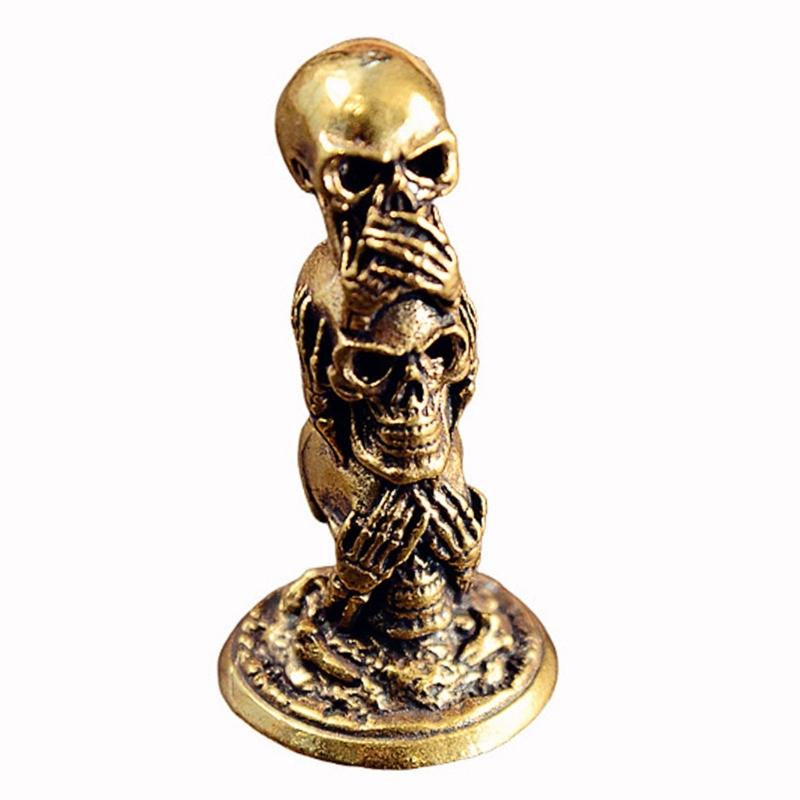 Mysterious Skull Brass Figurine Halloween Theme Decoration for Teas Table Bookshelf Brass Materials Ornament