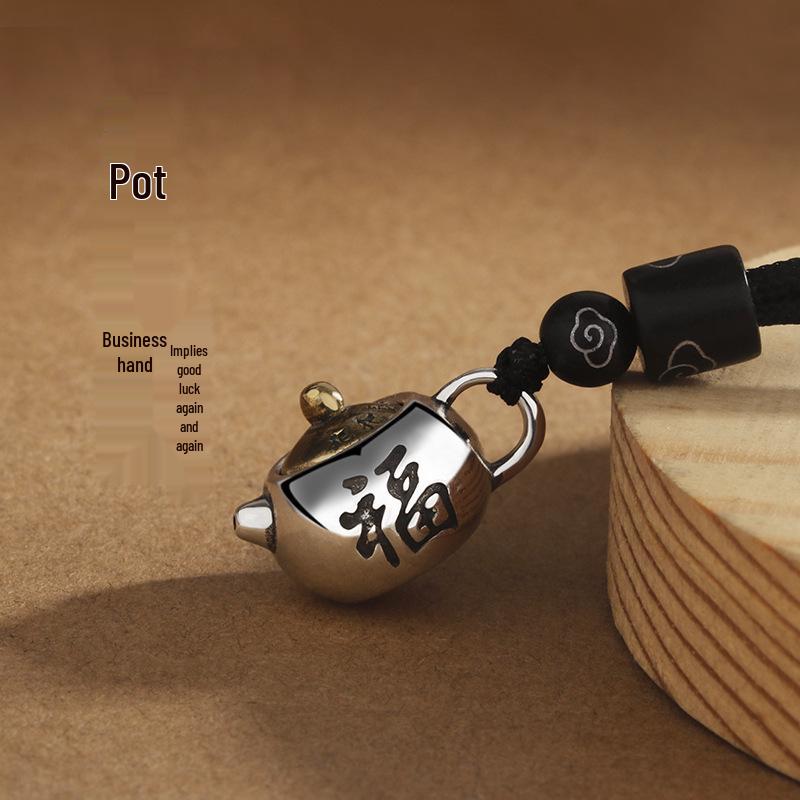 

2024 Retro Chinese Hu Teapot Pendant Necklace with Fu Character Handle