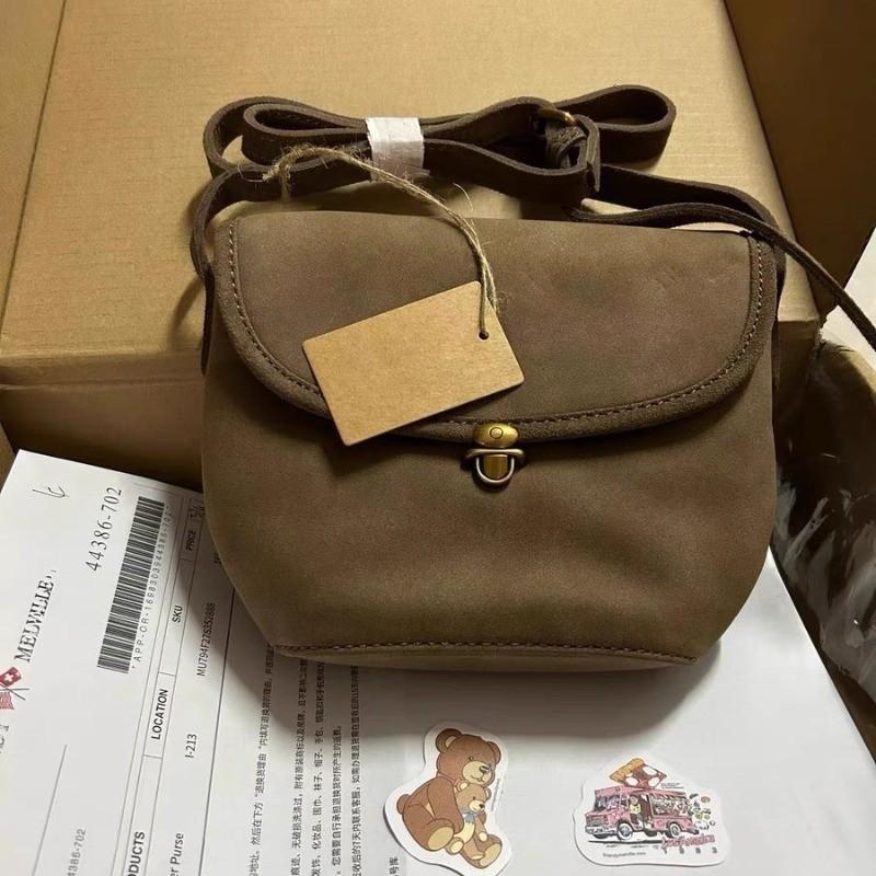 

IELGY Сумка-мессенджер в стиле ретро, ​​универсальная сумка-седло на плечо с металлической кнопкой и текстурой премиум-класса. коричневый