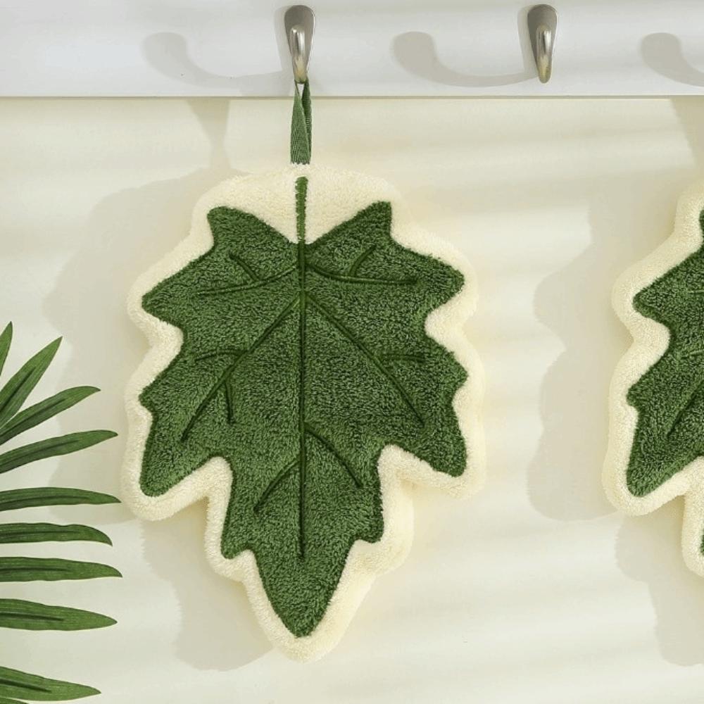 New Cartoon Leaf Hand Towel Coral Velvet Thickened Bathroom Kerchief Hanging Absorb Water Kitchen Handkerchief Kitchen Tool