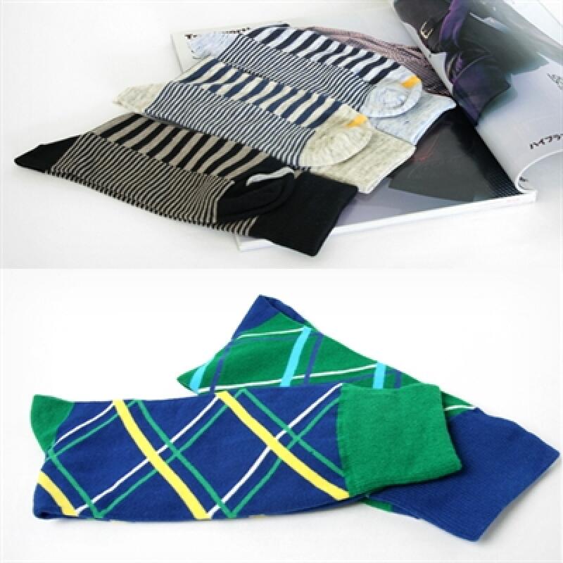 

Everyday Socks_Choose 3 Front nose point - blue