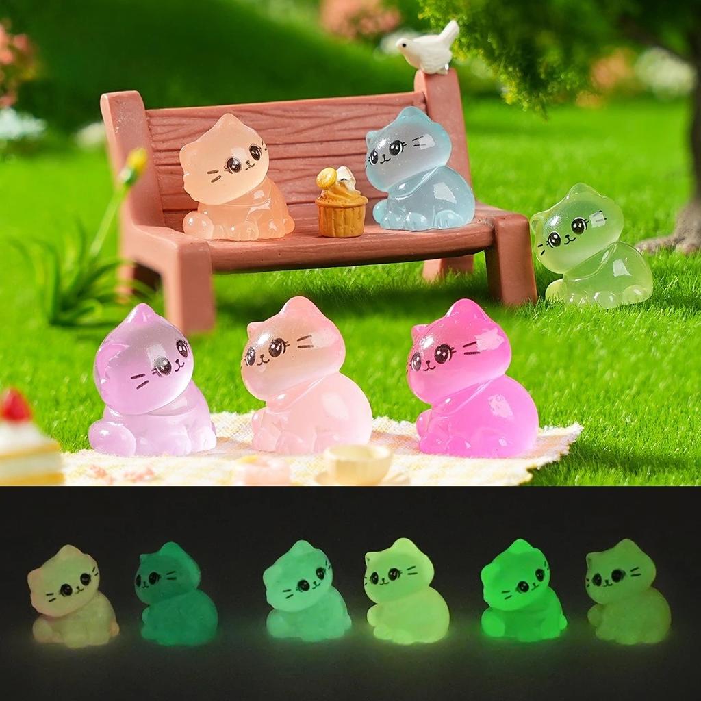 6Pcs Miniature Noctilucent Cute Kitten Vivid Cat Micro Landscape Ornaments For Decorations Decoration Room Table Accessories
