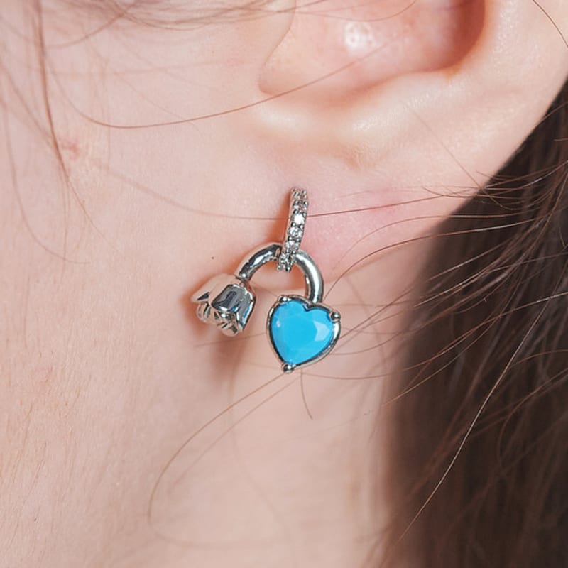 noonoo fingers Rose Bella Earrings