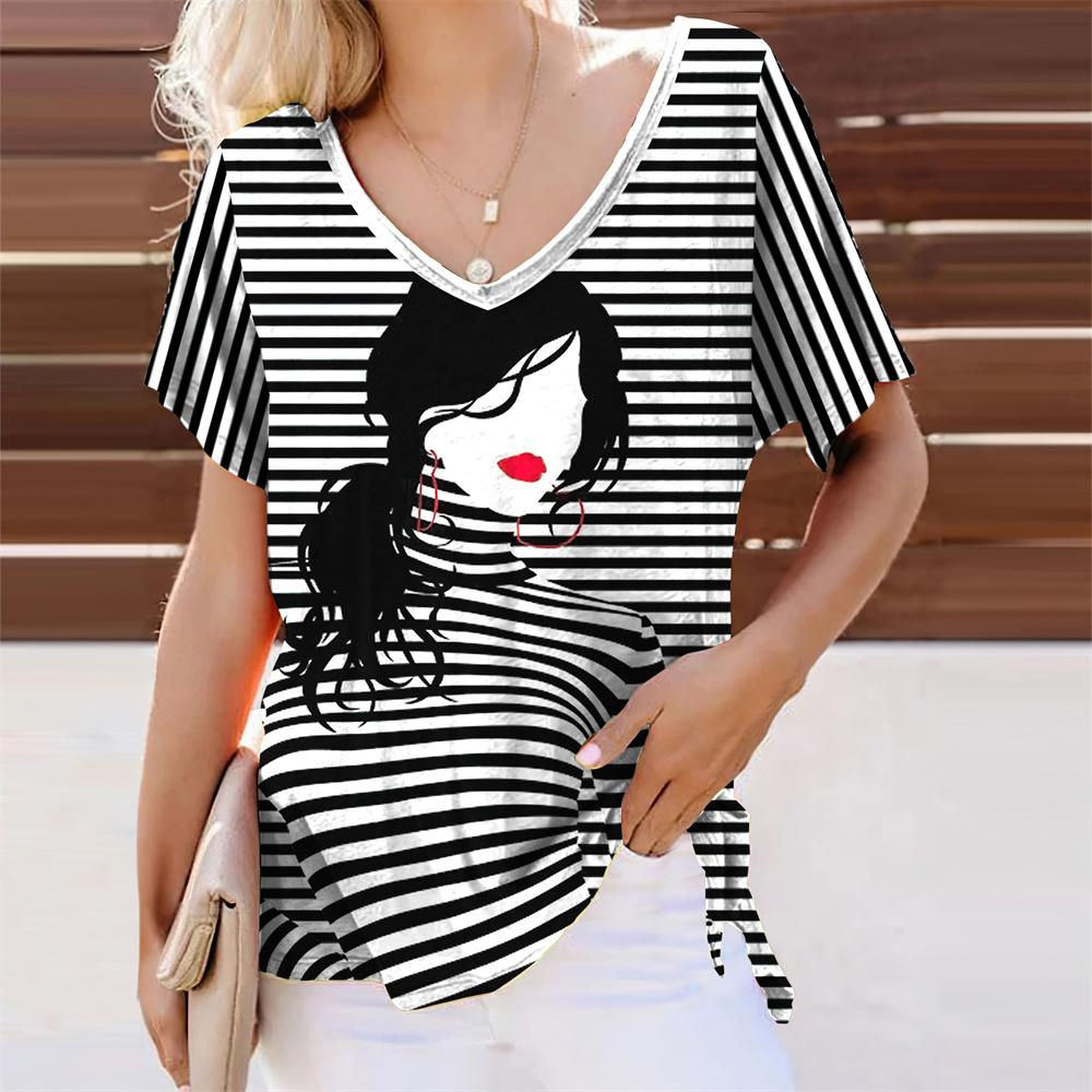 Anime Face Graphic Girl 3D Print T-shirts Women Retro Streetwear V-Neck T Shirt Harajuku Oversized Tops Tees Woman Clothing