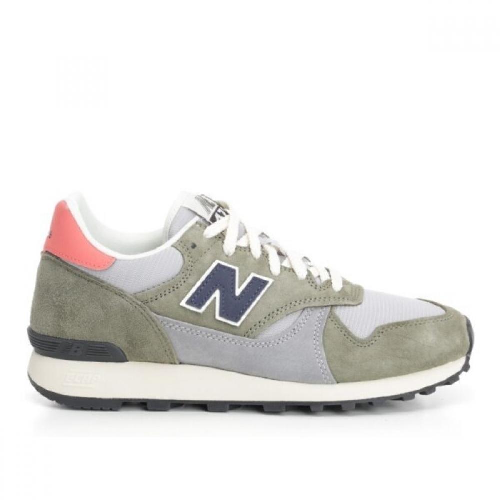

New Balance 475 Sneakers Dark Olivine U475ba US8