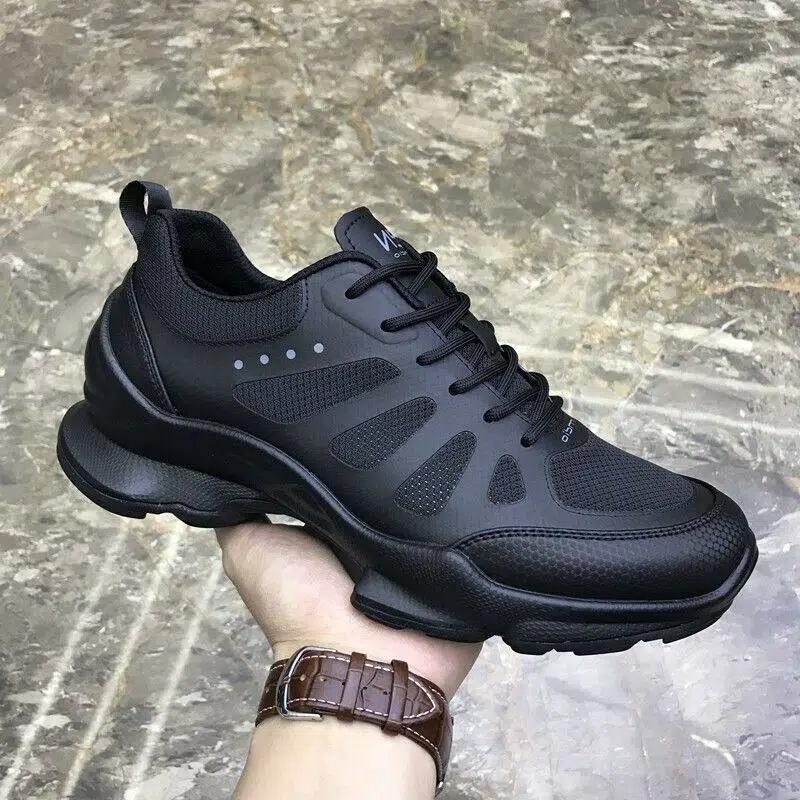 Unisex Mesh Walking Sneakers Breathable Lightweight Upper Cushioned Non Slip Sole For Travel Outdoor Daily Summer Casual Wear