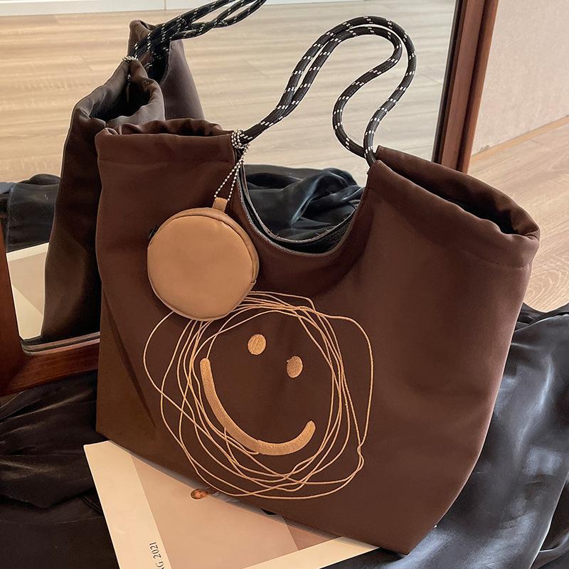 Polyester bag women's large-capacity new fashionable versatile shoulder bag cloth bag texture class tote bag