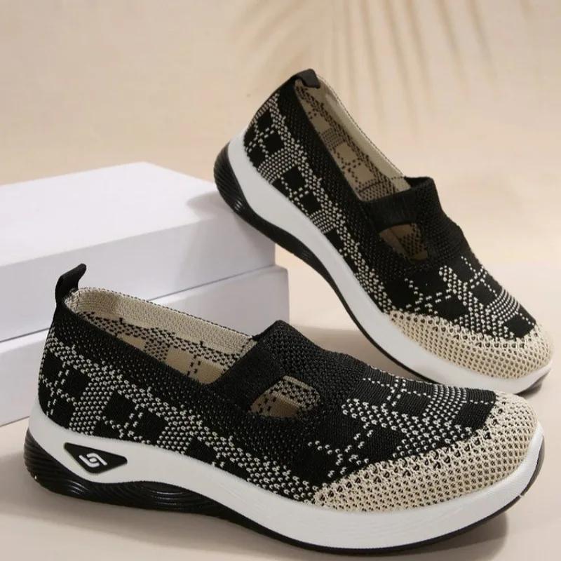 

Модная женская обувь 2025 Высокое качество Слипоны Женские вулканизированные туфли Модное сочетание цветов Легкие Бестселлер Удобная повседневная обувь 41 чёрный