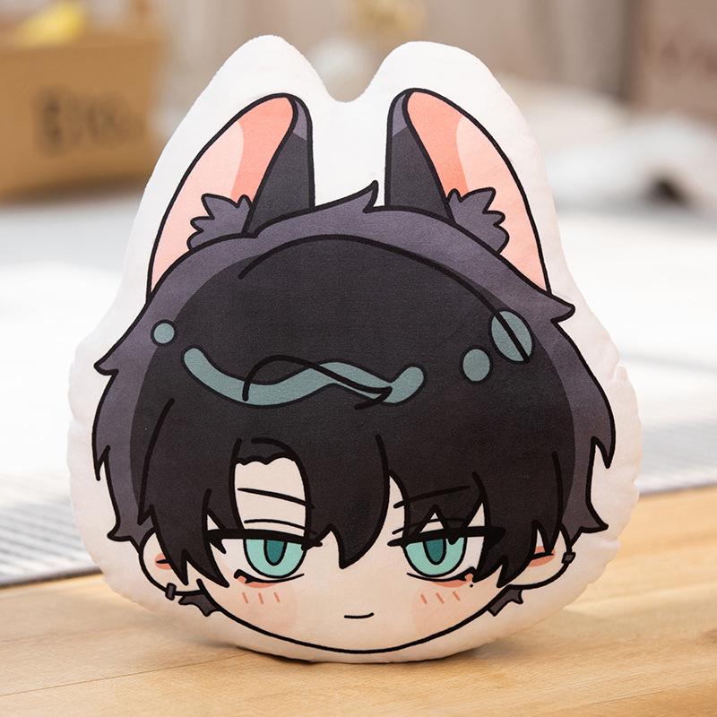 Xiao Yi Pillow & Qi Sili Pendant: Charlie Su & Lu Chen Plush Toys