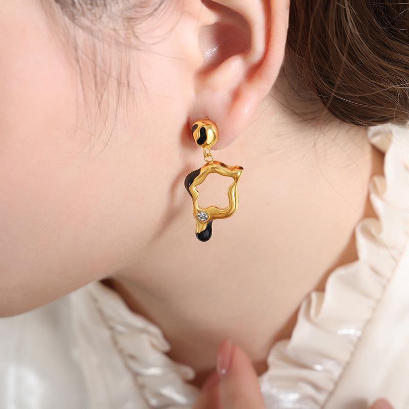 Retro Asymmetrical Enamel Titanium Steel Dangle Earrings - Exaggerated Personalized Accessories