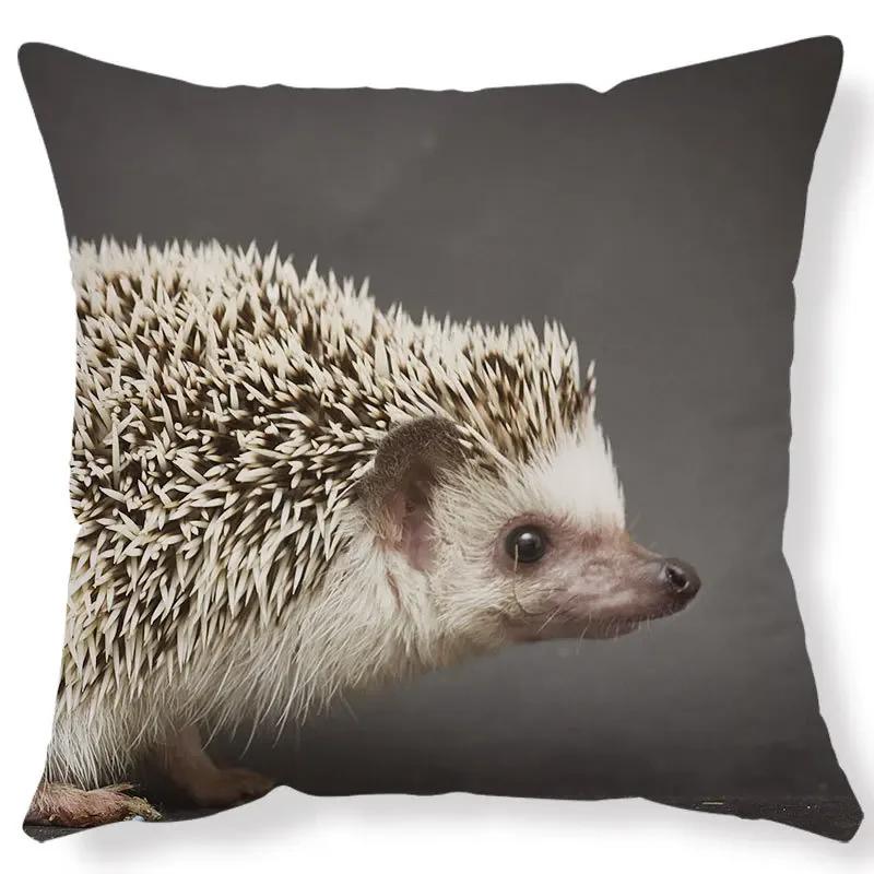 Home Living Room Cushion Covers Lovely Little Hedgehog Design Adornment Sofa Holds Pillowcase 45*45cm