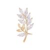 A High-end Women's Delicate Crystal Leaf Brooch with A Neckline Anti-glare Clasp