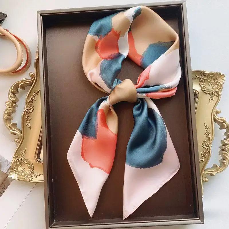 Eșarfe Noi de Designer 2025 Eșarfă Pătrată de Mătase de Lux pentru Femei Modă Doamnă Benzi de Păr Panglică Bentiță Accesorii Bandană