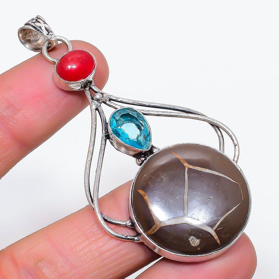 

Mud Crack Fossil, Blue Topaz Handmade 925 Sterling Silver Pendant 2.88 A4p94